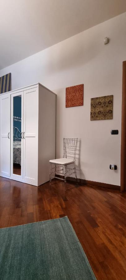 Via Battisti 109 Appartement Caserta Buitenkant foto