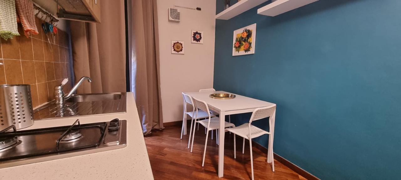 Via Battisti 109 Appartement Caserta Buitenkant foto